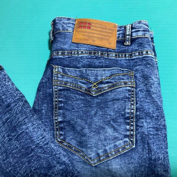 United Denim Of America Men’s jeans in a dark wash size 36x30 Edgy Distressed - Picture 2 of 4